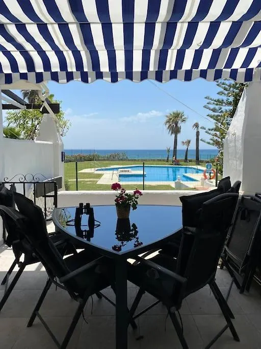 High End, On Beach! Casa Vista Del Mar Sitio de Calahonda Spain